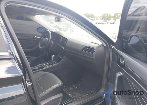 2024 Volkswagen Jetta 1.5T Sel z USA, uszkodzony, nr VIN 3VWGM7BU9RM012232